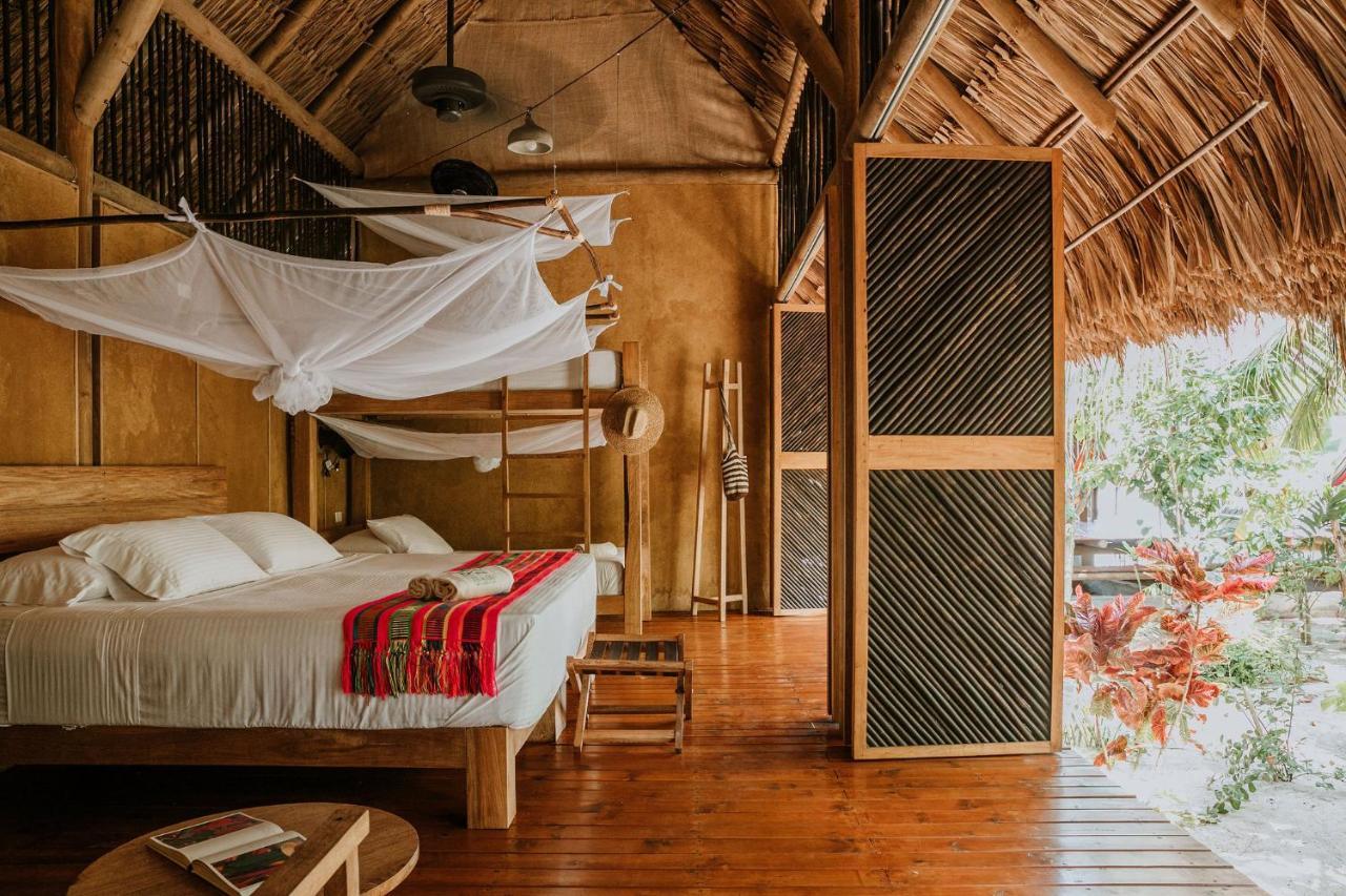 Dos Aguas Lodge Rincón エクステリア 写真