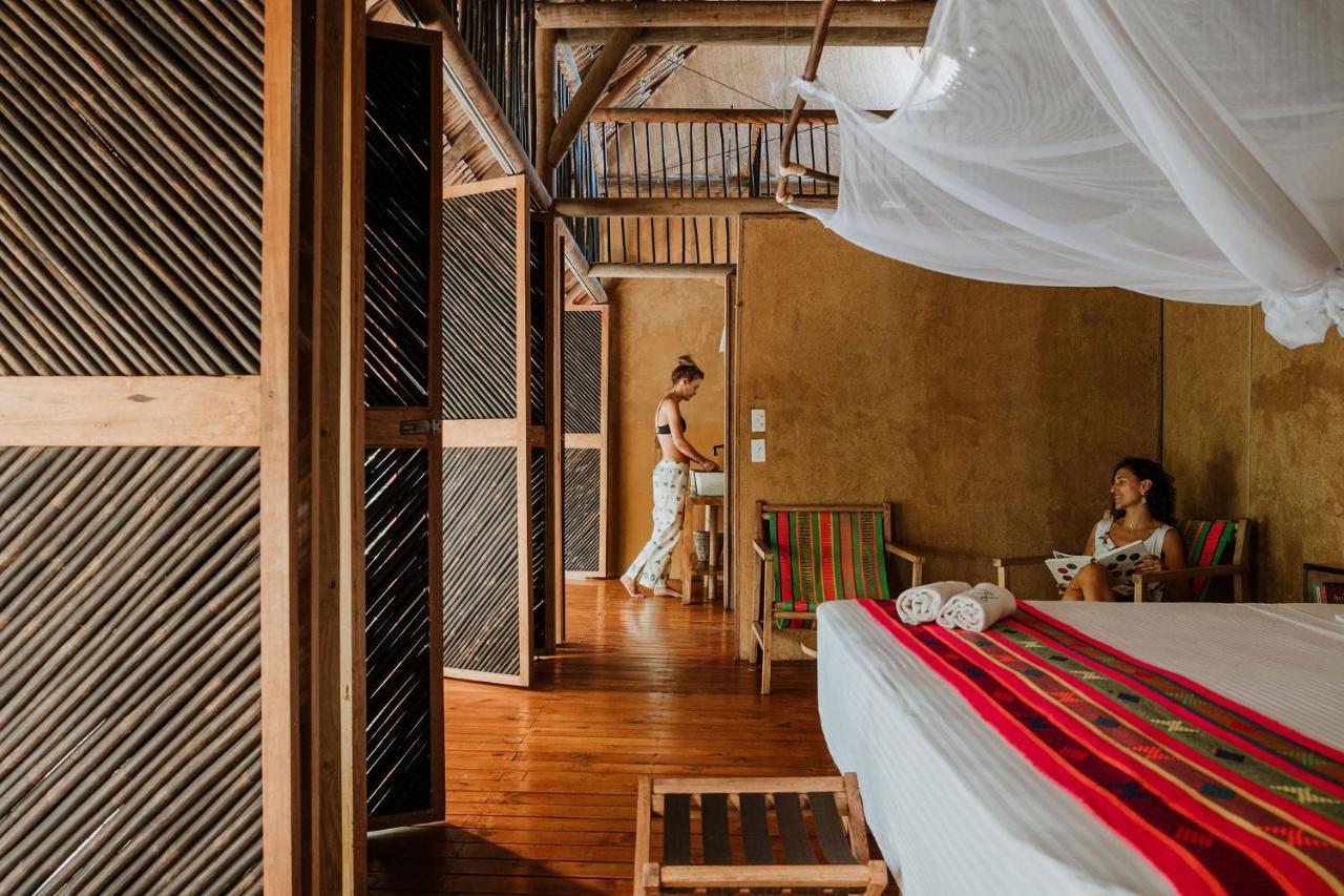 Dos Aguas Lodge Rincón エクステリア 写真