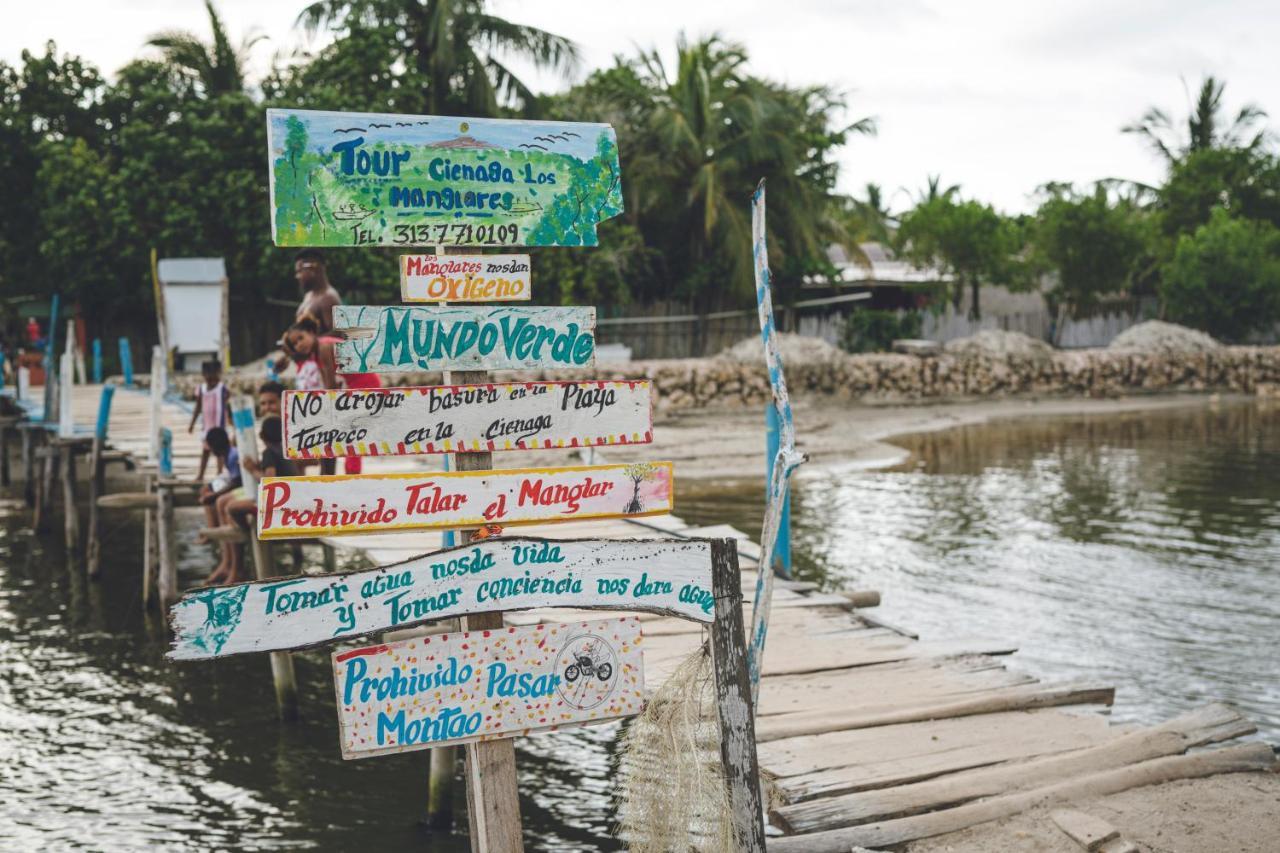 Dos Aguas Lodge Rincón エクステリア 写真