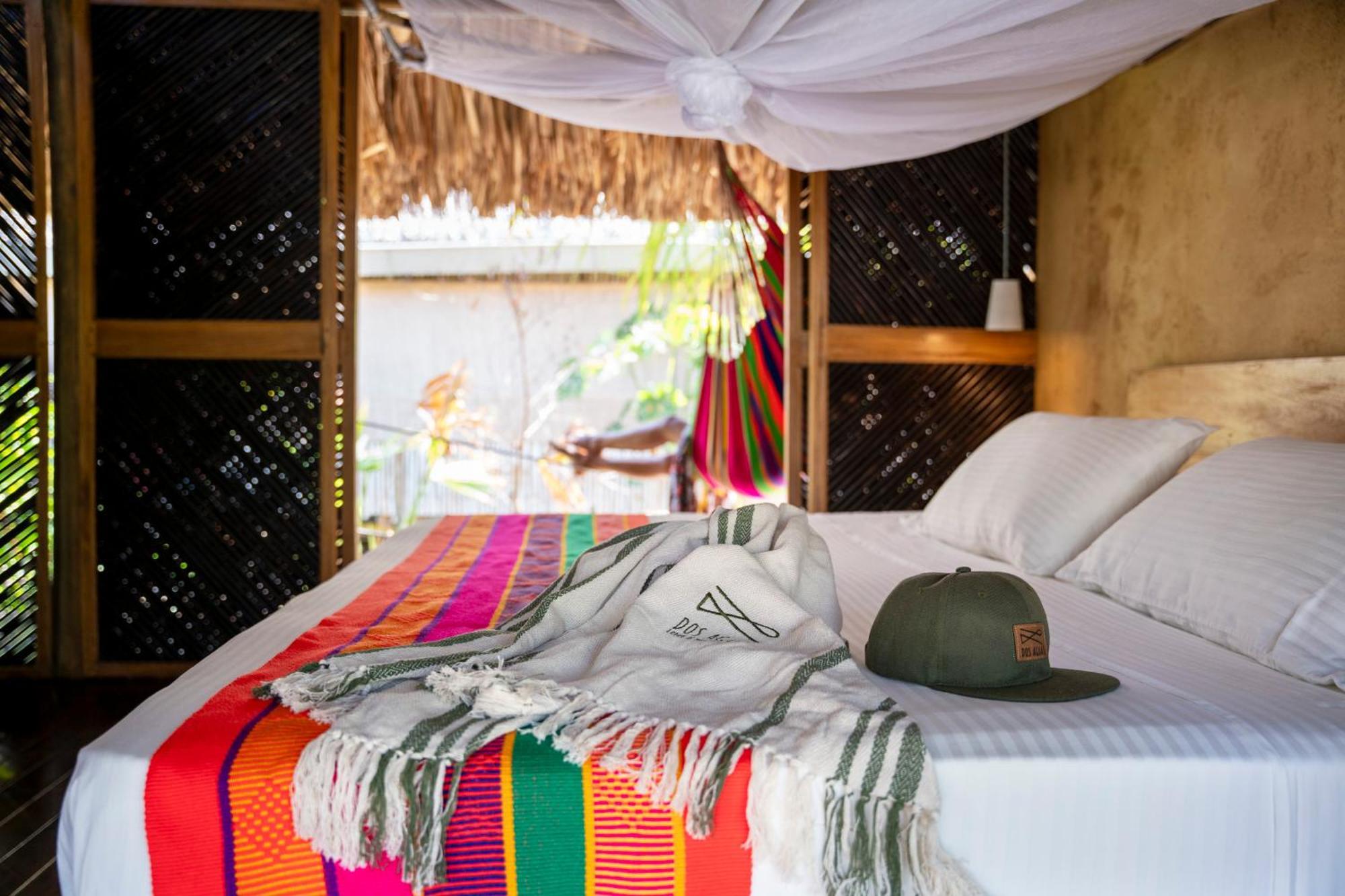 Dos Aguas Lodge Rincón エクステリア 写真