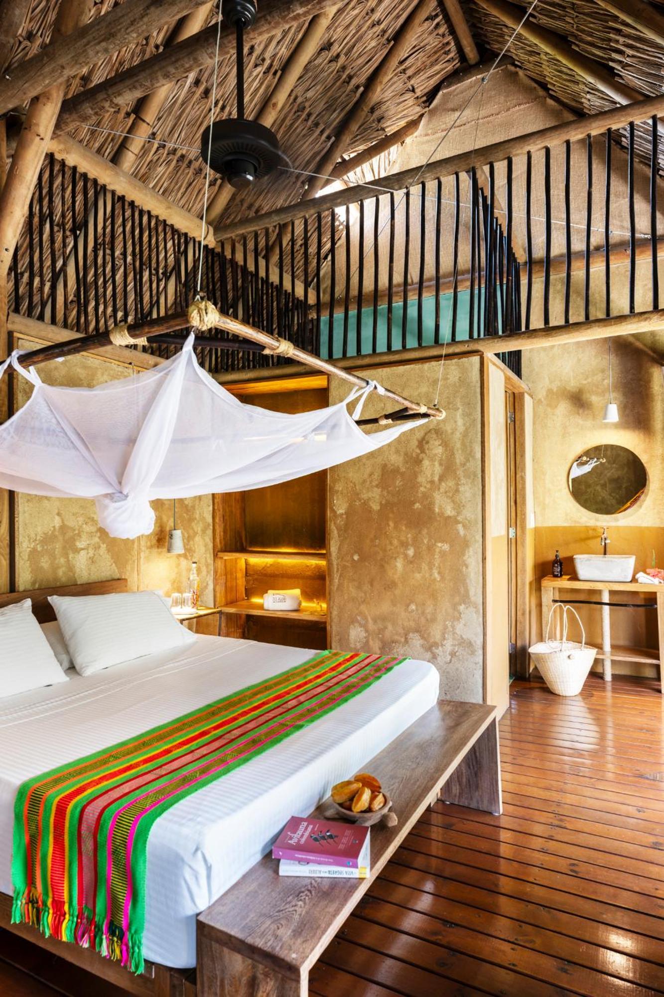 Dos Aguas Lodge Rincón エクステリア 写真