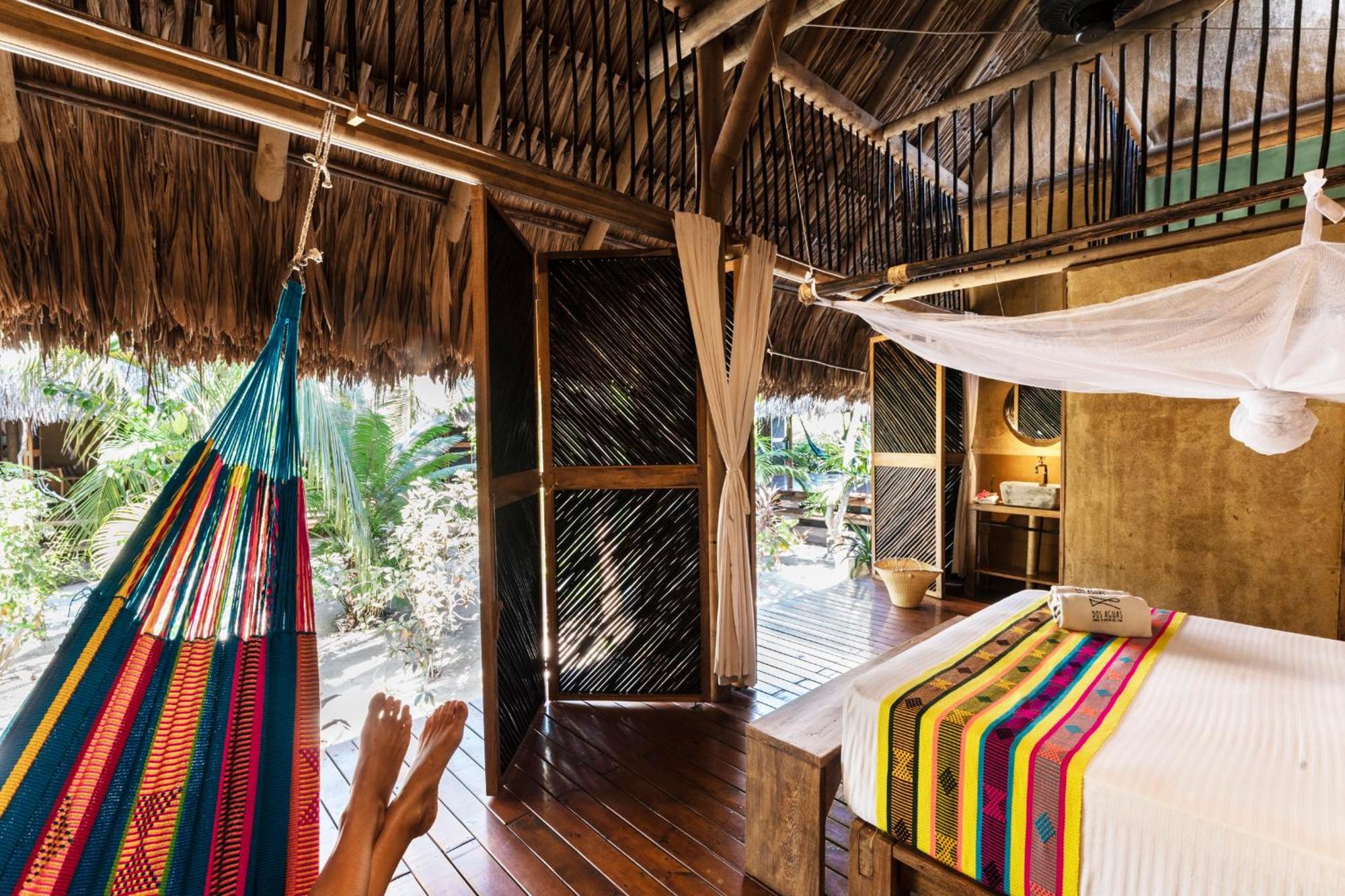 Dos Aguas Lodge Rincón エクステリア 写真