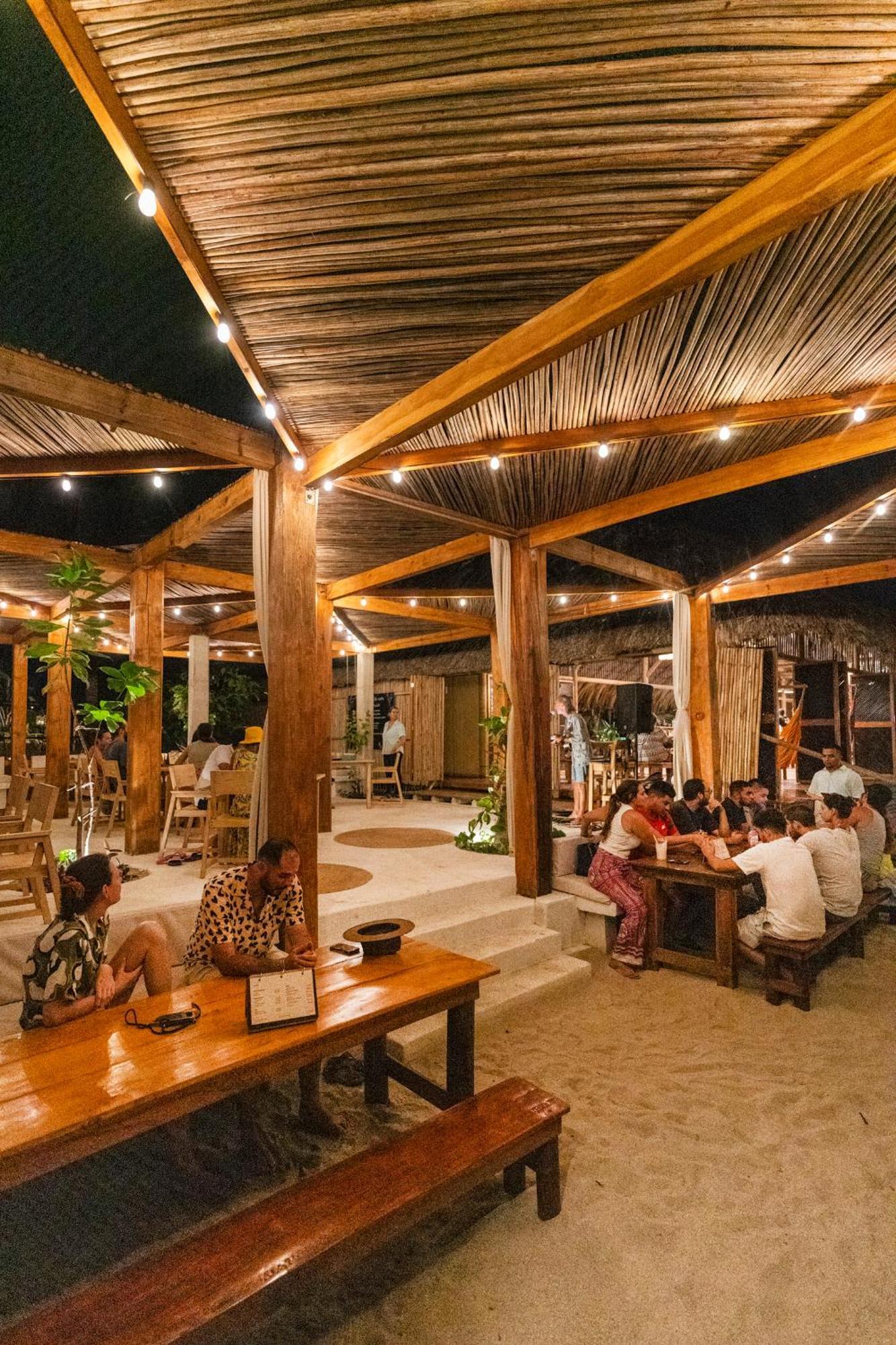 Dos Aguas Lodge Rincón エクステリア 写真