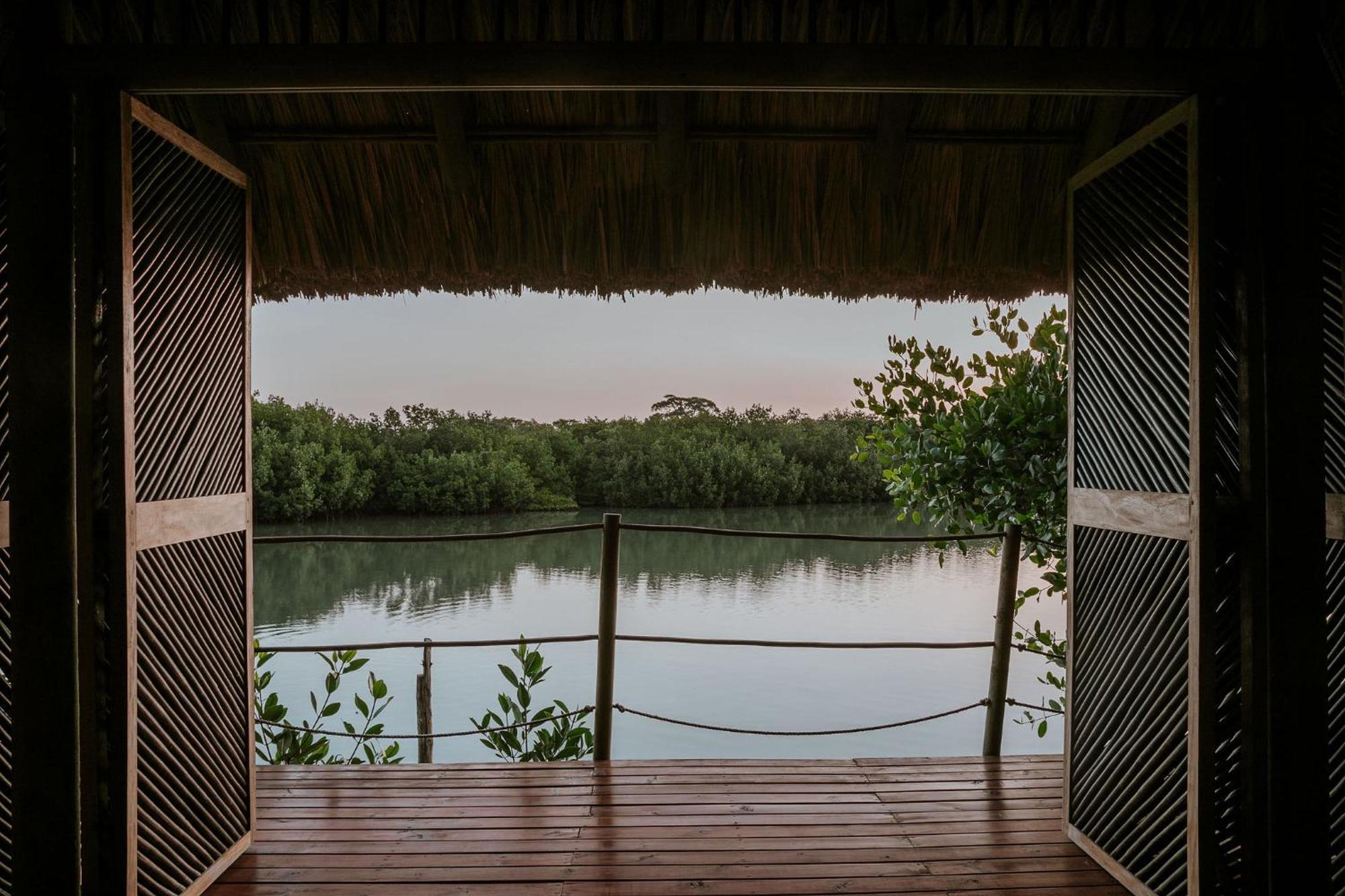 Dos Aguas Lodge Rincón エクステリア 写真