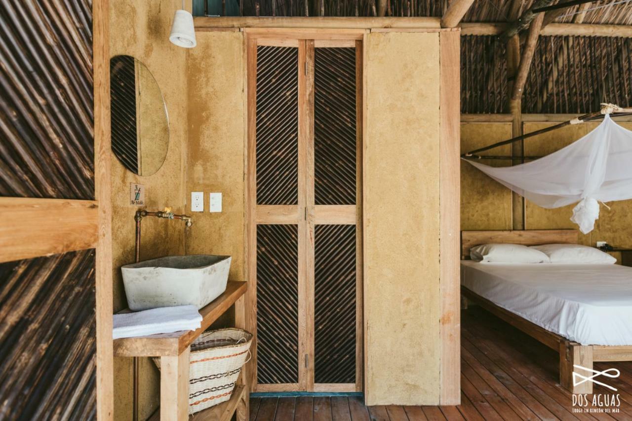 Dos Aguas Lodge Rincón エクステリア 写真